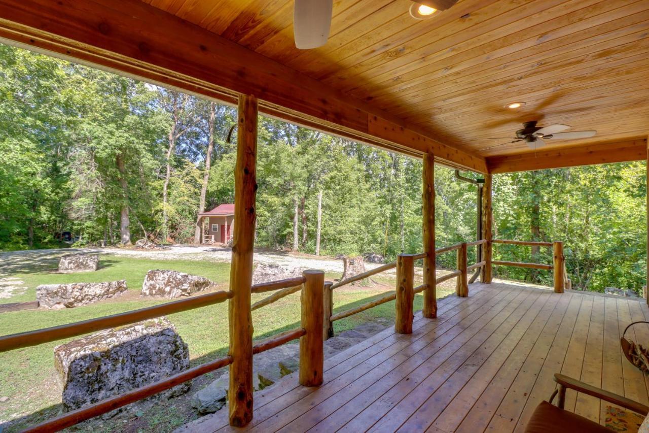 Romantic Mountain View Cabin Rental Near Downtown! Exterior foto